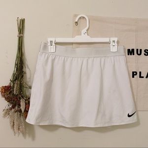 Nike tennis skirt
